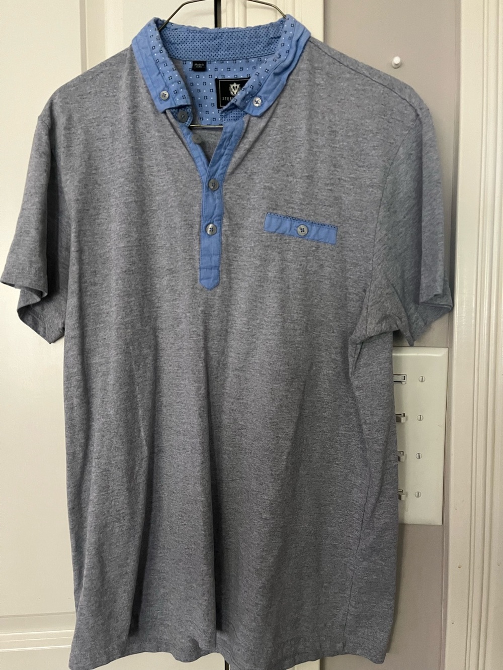 Steel and Jelly Men's Grey Short Sleeve Button Collar Polo Shirt M